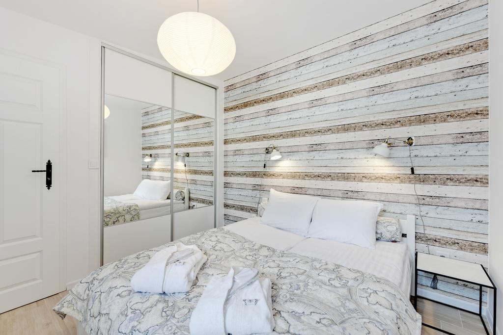 Lion Apartments - La Playa Sopot Luaran gambar